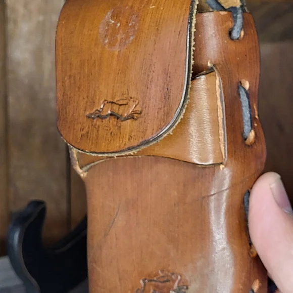 Brown Leather Pouch - Picture 6 of 16